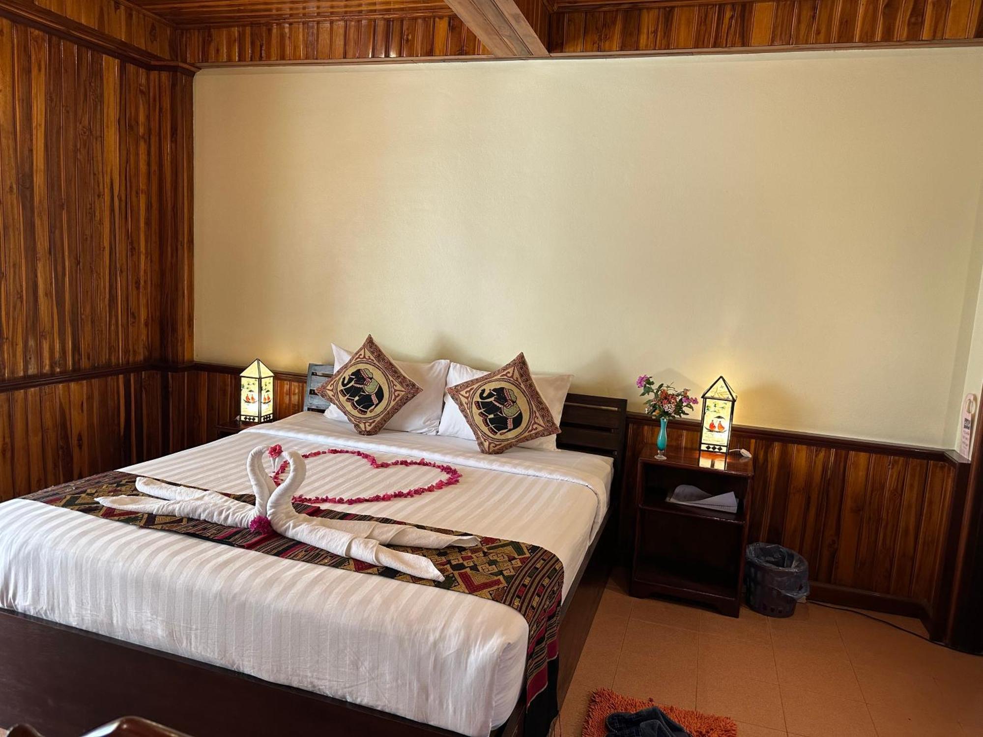 Villa Alounsavath Mekong Riverside Luang Prabang Ngoại thất bức ảnh